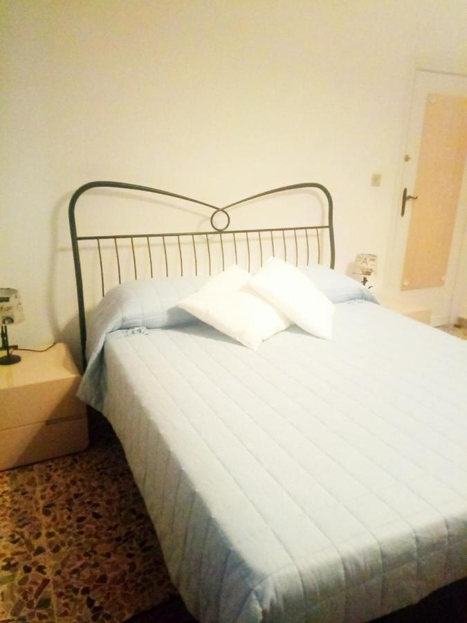B&B Nonna Lilla Montesilvano Bagian luar foto