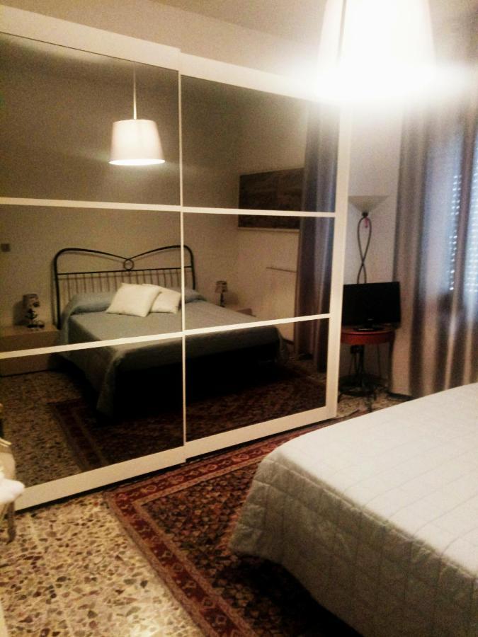 B&B Nonna Lilla Montesilvano Bagian luar foto