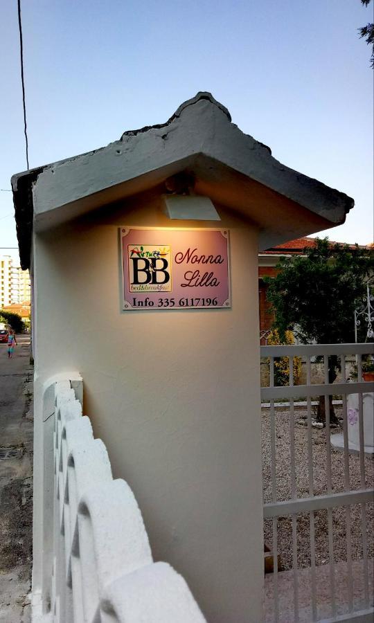 B&B Nonna Lilla Montesilvano Bagian luar foto
